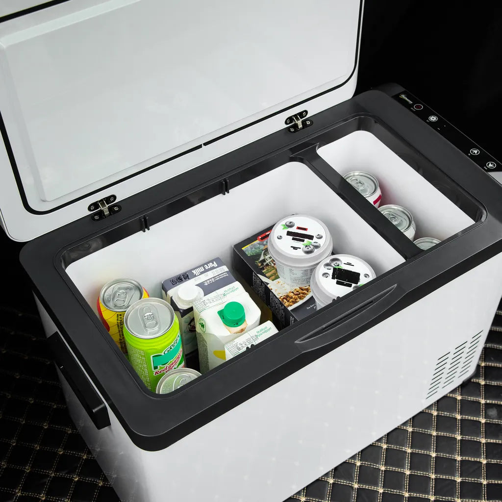  Outsunny Kühlbox Auto 30L Mit LCD-Anzeige Kompressor Autokühlschrank Elektrisch Boot Camper Reisen 12/24V DC Und 110-240V AC Weiß